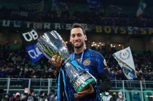 土媒：加拉塔萨雷内部人士强调，从未接触过恰尔汗奥卢