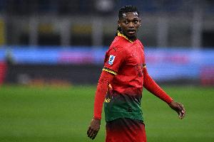 记者谈莱奥表现低迷原因：除了孔塞桑，他从未遇到过严厉的教练